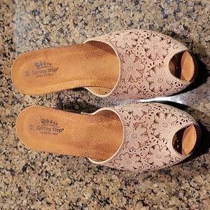 Spring Step Bojana Floral Wedge Tan Size 39/8